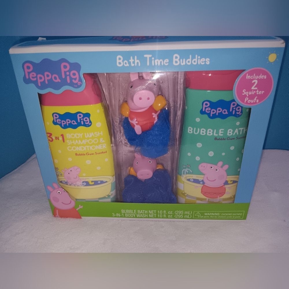 NWOT Peppa Pig bubble gum scented bathtime buddies